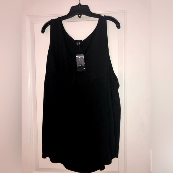 Torrid Challis Henley Pocket Sleeveless Tank NWT - Picture 6 of 8